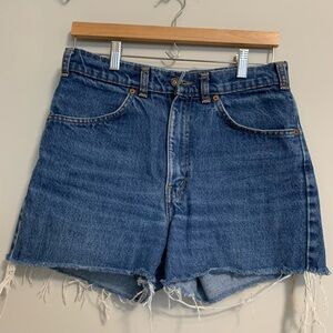 Vintage Levi’s Denim Medium/Dark Wash “Mom Short” Style